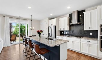 906 Haybeck Ln, Apex, NC 27523