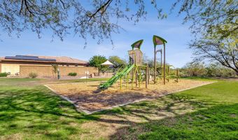 2933 W Owens Way, Anthem, AZ 85086