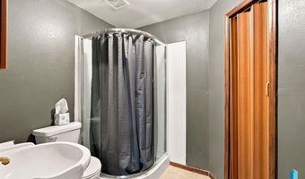 900 E Magnolia Dr, Brandon, SD 57005