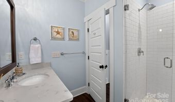 1833 Mimosa Ave, Charlotte, NC 28205