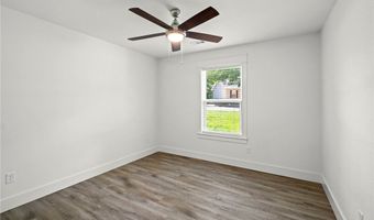 11 Orleton Ln, Bella Vista, AR 72715