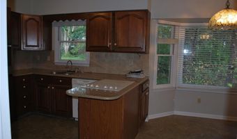 129 Jackson Dr, Advance, NC 27006