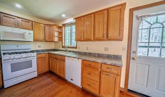3 Reeds Ln, Belfast, ME 04915