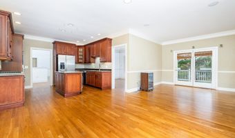 16 Thistle Holw 16, Avon, CT 06001