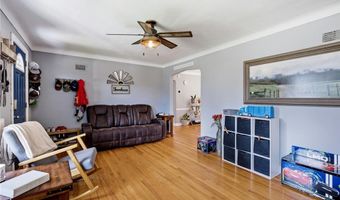 6329 Darlow Dr, Affton, MO 63123