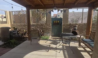 1902 Mountain Shadow Dr, Carlsbad, NM 88220