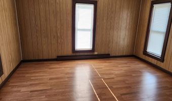317 E Main St, Berne, IN 46711