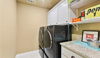 5 Inskid Ln, Bella Vista, AR 72714