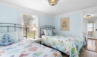 55 Wonderview Cir, Belfast, ME 04915