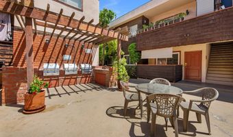 5349 Newcastle Ave 42, Encino, CA 91316