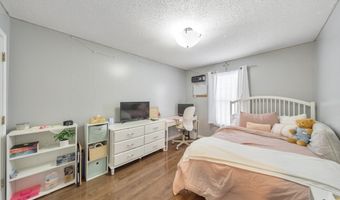 1979 Stonecrest Dr, Austell, GA 30106