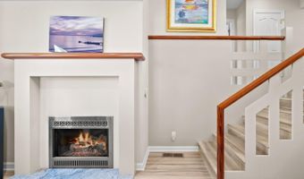 1880 Trout Gulch Rd, Aptos, CA 95003