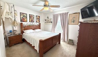 1405 Pebblewood Dr, Adel, GA 31620