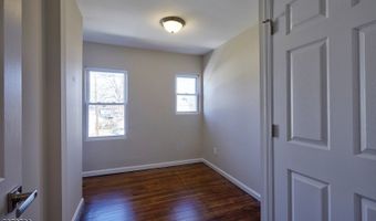 6 Levitt Ave, Bergenfield, NJ 07621