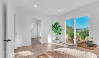 1029 Rainbow Valley Ct, Fallbrook, CA 92028