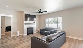 334 Church St, Ammon, ID 83406