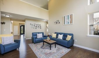 5 Denise Dr, Allentown, NJ 08501