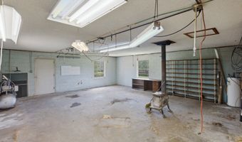 350 Private Road 6937 F17s, Alba, TX 75410