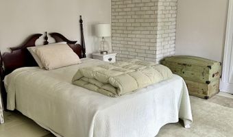 53 Congress St, Belfast, ME 04915