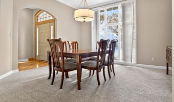 4351 N SUGAR MAPLE Ln, Appleton, WI 54913