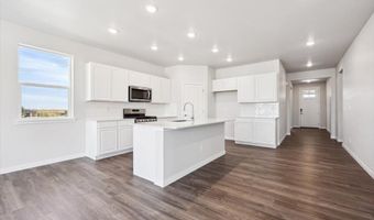 3363 N Irvington St, Aurora, CO 80019