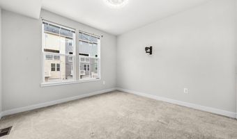 170 LAWNDALE Dr, Bowie, MD 20716