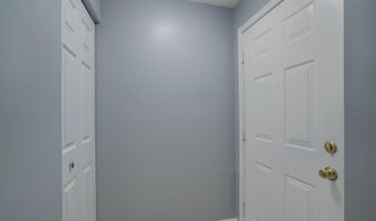 7518 SNOWPEA Ct #B, Alexandria, VA 22306