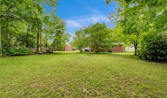 307 Leigh Rd, Yorktown, VA 23690