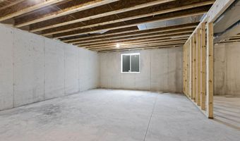 525 KIRKLAND Ave, Algoma, WI 54201