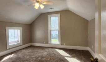 430 N Simon St, Ada, OH 45810