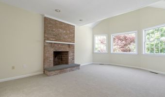 555 Waterville Rd, Avon, CT 06001