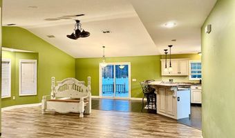 57 Brandon St, Baxley, GA 31513