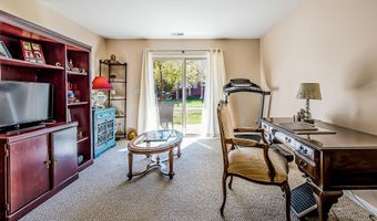 1385 Addington Ln, Ann Arbor, MI 48108