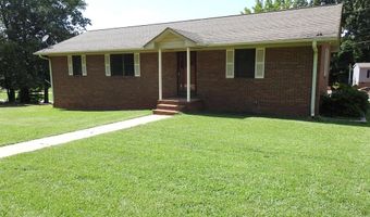 729 Darlington St, Calhoun Falls, SC 29628