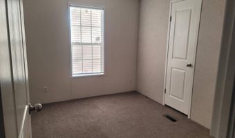 801 E 18 1/2 St Lot 90, Albert Lea, MN 56007