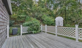 381 Woonsocket Hill Rd, North Smithfield, RI 02896