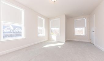 3341 Roseford Blvd, Ann Arbor, MI 48105