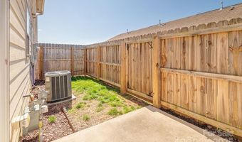 1106 Lynwood Forest Rd, Arden, NC 28704