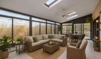 8 Longview Dr, Bow, NH 03304