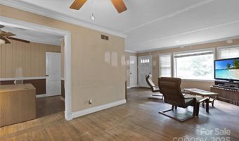 1400 Briar Creek Rd, Charlotte, NC 28205