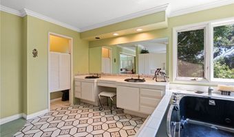 5230 Harbour Heights Ct, San Diego, CA 92109