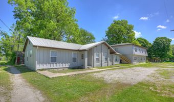 238 E 21st St, Baxter Springs, KS 66713