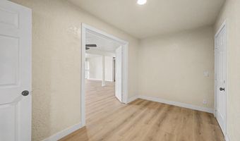 1065 W WHITELEY St, Apache Junction, AZ 85120