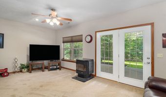19402 Lawrence 2078, Ash Grove, MO 65604