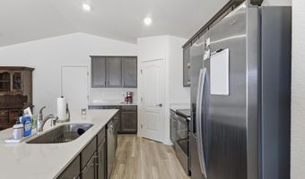 2506 Calle Del Los Claveles, Belen, NM 87002