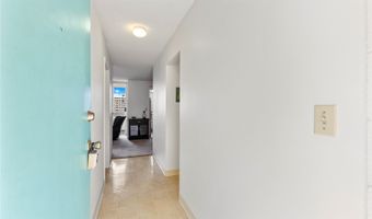 1555 Pohaku St A405, Honolulu, HI 96817