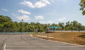 43903 THORNCROFT Ter, Ashburn, VA 20148