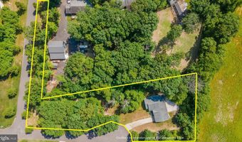 1 CARMEN Dr, Cape May Court House, NJ 08210