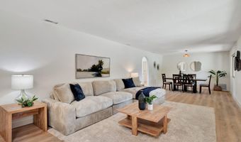 9946 Nutby Ln, Escondido, CA 92026