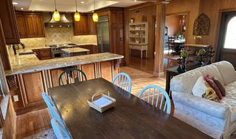6135 Martha Dr, Aurora, IN 47001